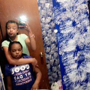 Meet your Posher, Lashay